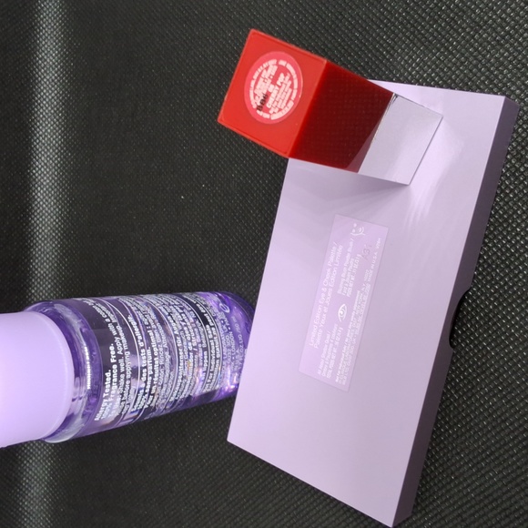 Clinique bundle - Picture 3 of 5